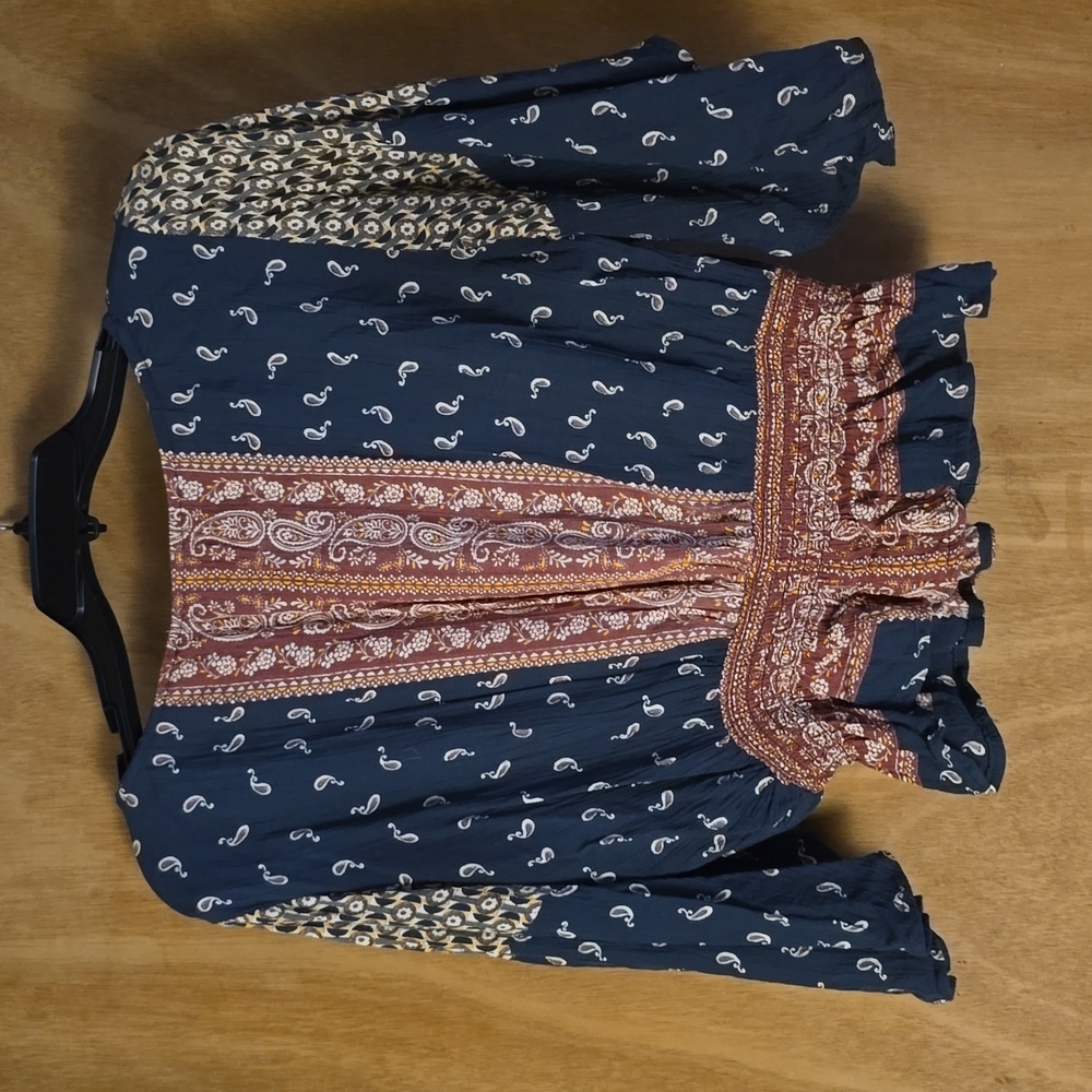 Angie Paisley Smocked Top - Picture 2 of 4